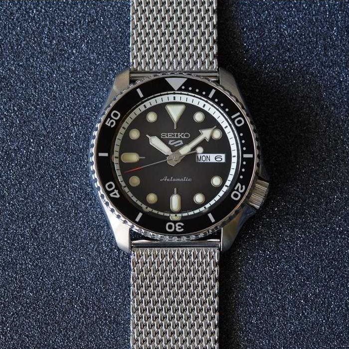 Seiko SRPD73K1 Seiko 5 Sport  - 1